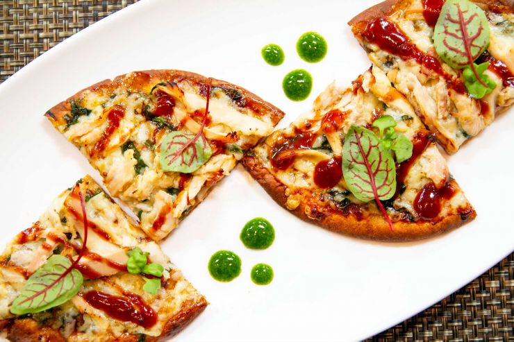 Zoes bbq chicken flatbread